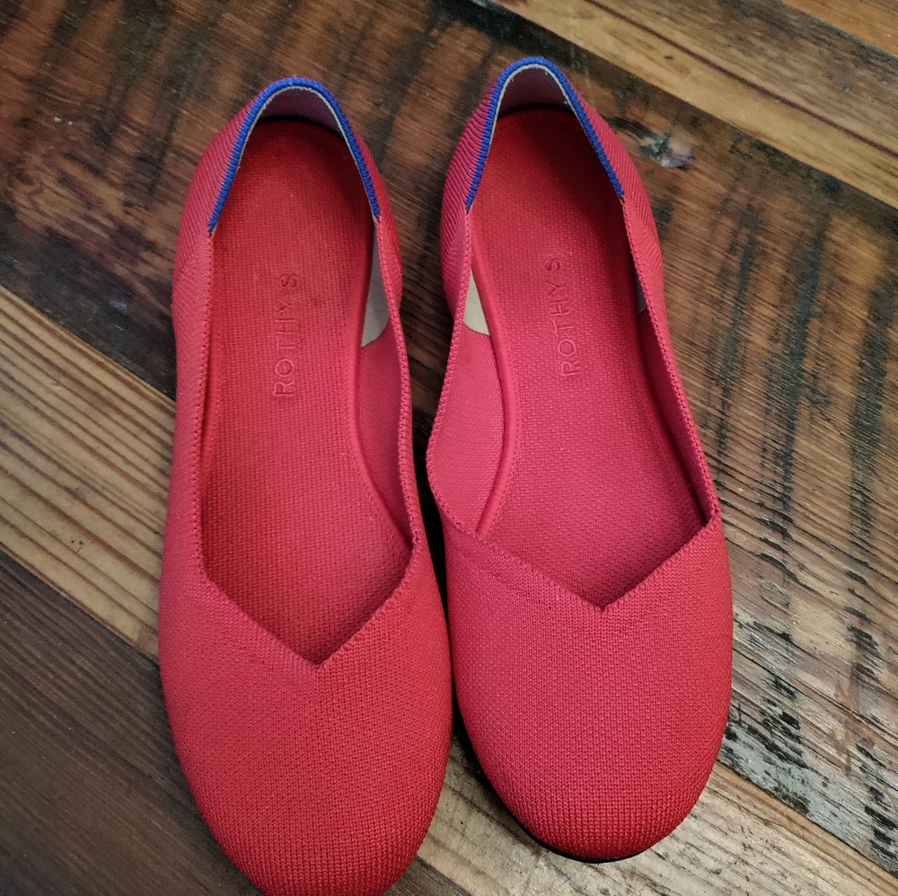 Red rothys flats